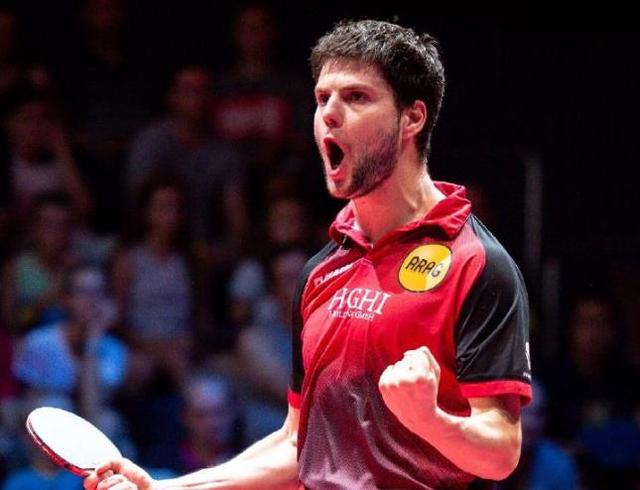 球员努力的 球员努力的